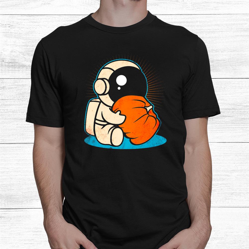Astronaut Halloween Vintage Spaceman With Pumpkin Halloween Shirt Astronaut Halloween Vintage Spaceman With Pumpkin Halloween Shirt