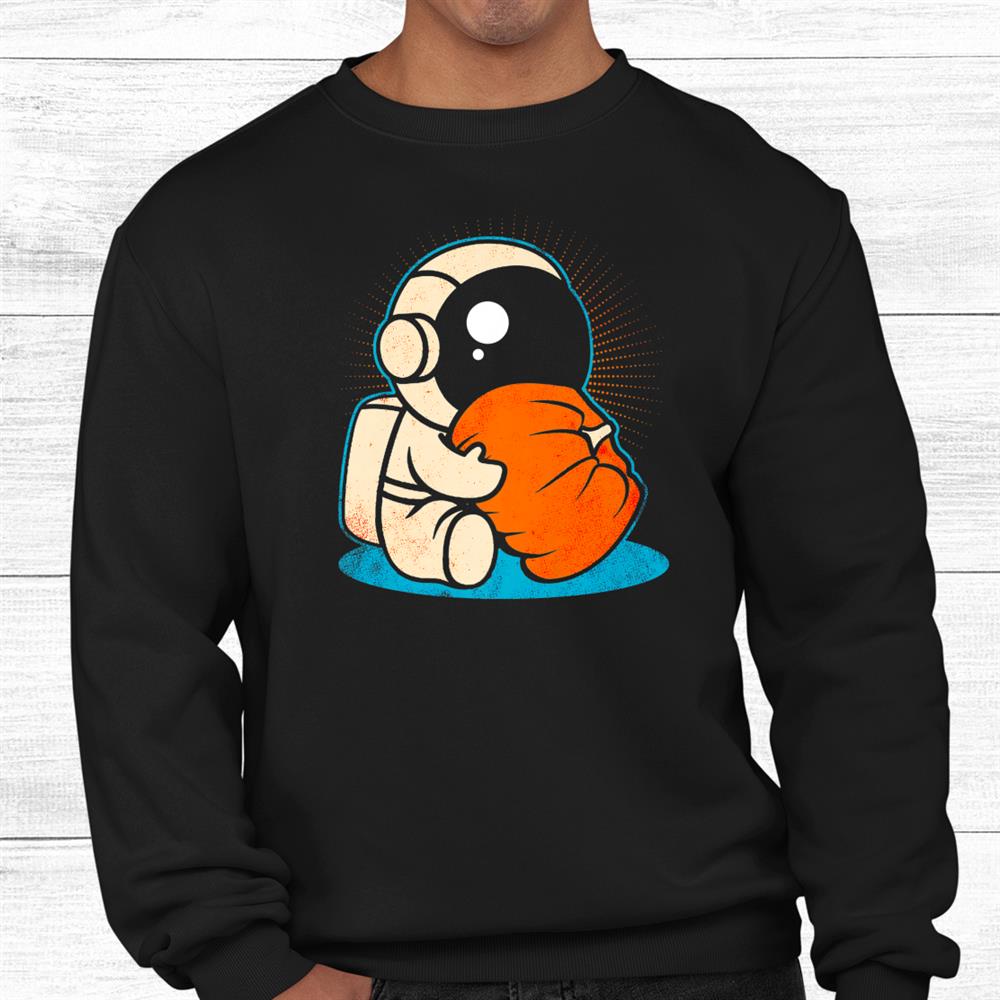 Astronaut Halloween Vintage Spaceman With Pumpkin Halloween Shirt Astronaut Halloween Vintage Spaceman With Pumpkin Halloween Shirt