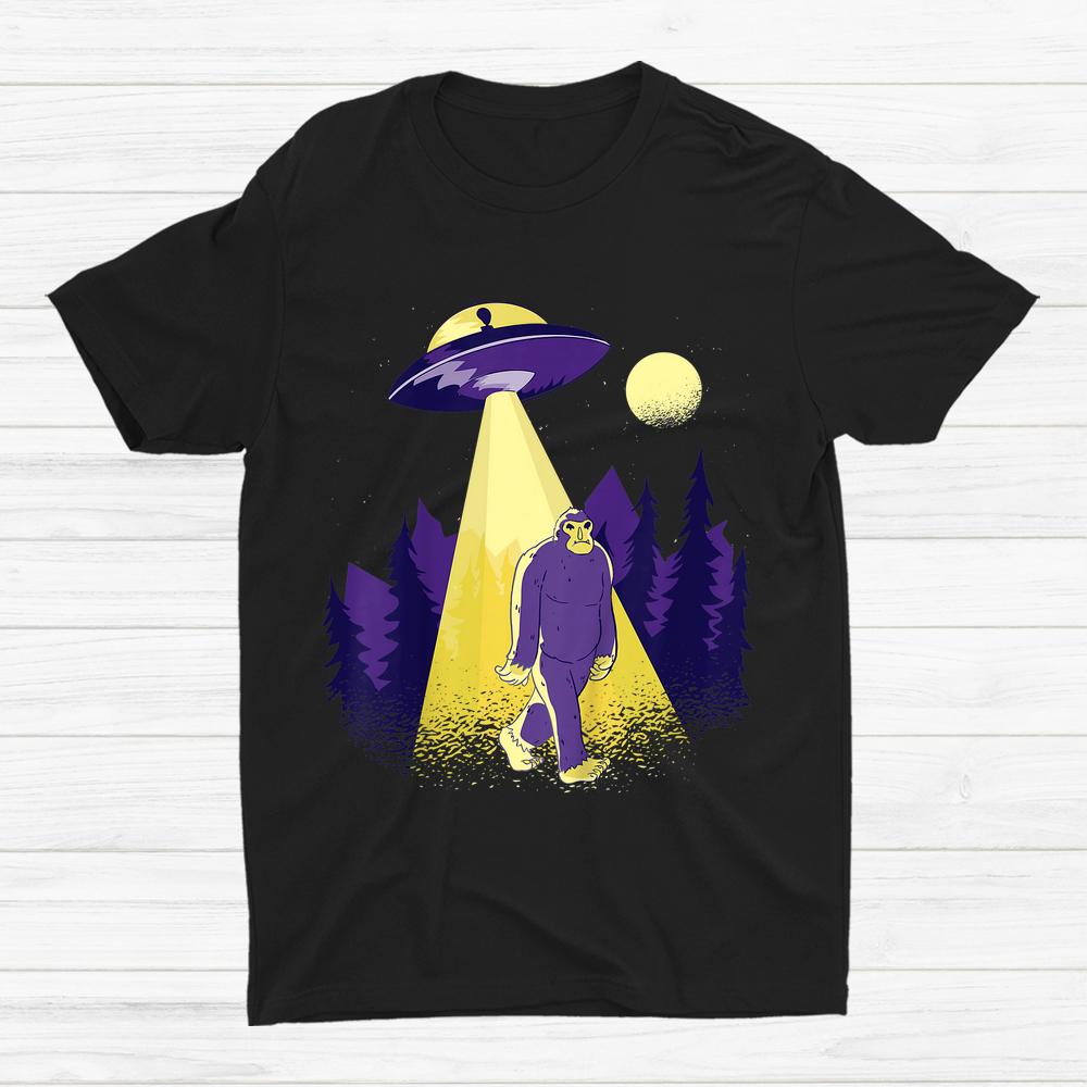 Bigfoot Ufo Abduction Halloween Shirt Bigfoot Ufo Abduction Halloween Shirt