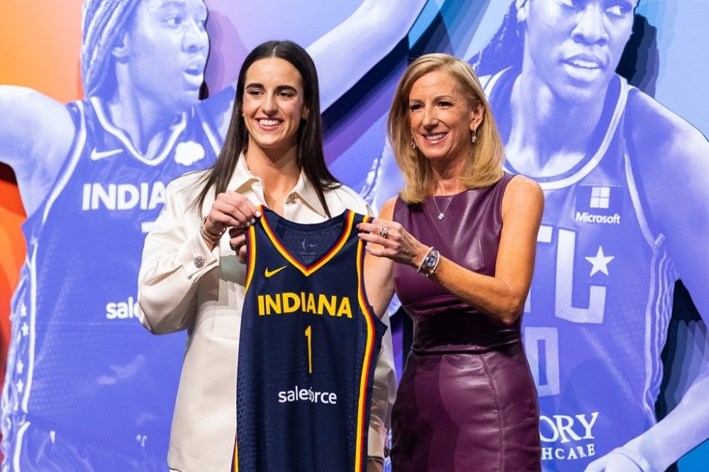 Indiana Fever Caitlin Clark 2024 Draft Shirt 8 Caitlin Clark goes No. 1 to Fever in 2024 WNBA Draft
