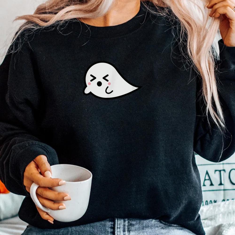 Cute Halloween Flying Kawaii Ghost Shirt Cute Halloween Flying Kawaii Ghost Shirt