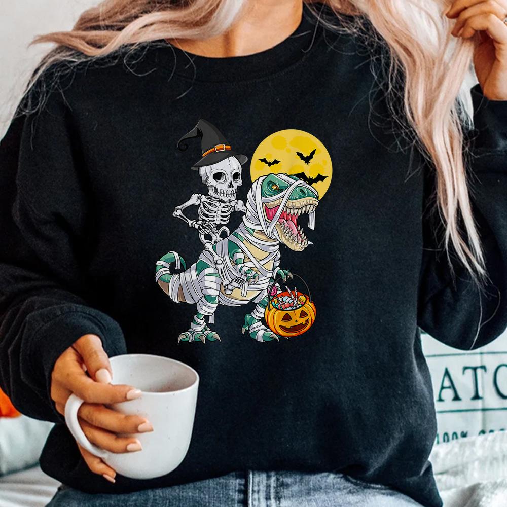 Dinosaur Skeleton T-rex Scary Pumpkin Moon Halloween Shirt Dinosaur Skeleton T-rex Scary Pumpkin Moon Halloween Shirt