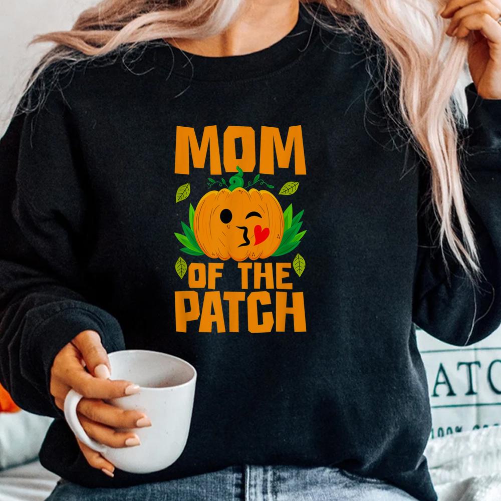 Mom Of The Patch Amazin Pumpkin Halloween Cute Shirt Mom Of The Patch Amazin Pumpkin Halloween Cute Shirt