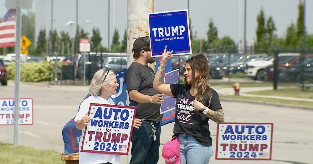 Auto Workers For Trump 2024 T Shirt 5 Auto Workers For Trump 2024