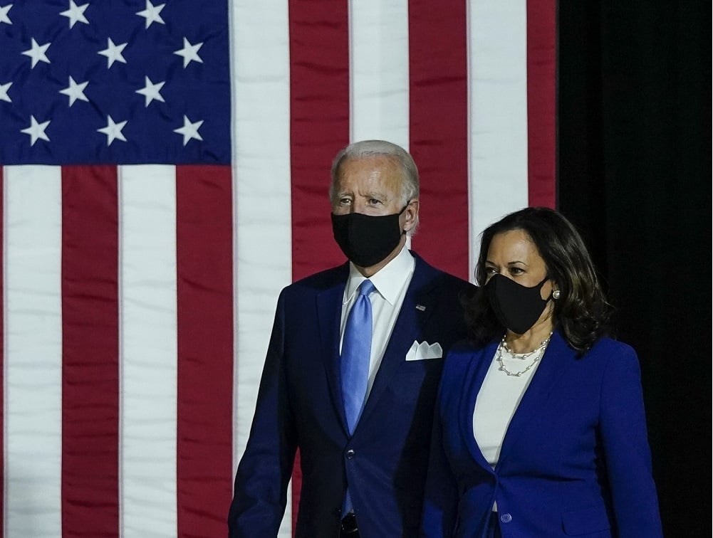 The Hoe Is Just As Bad As Joe Say No The Hoe Vote Trump 2024 Shirt 8 Joe and the Hoe