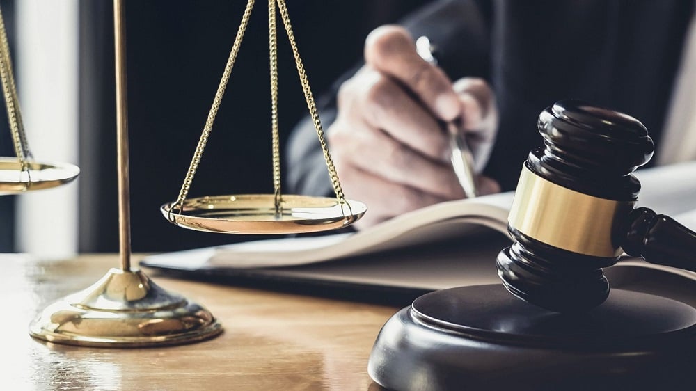 Justice For Om Om Och Om Igen