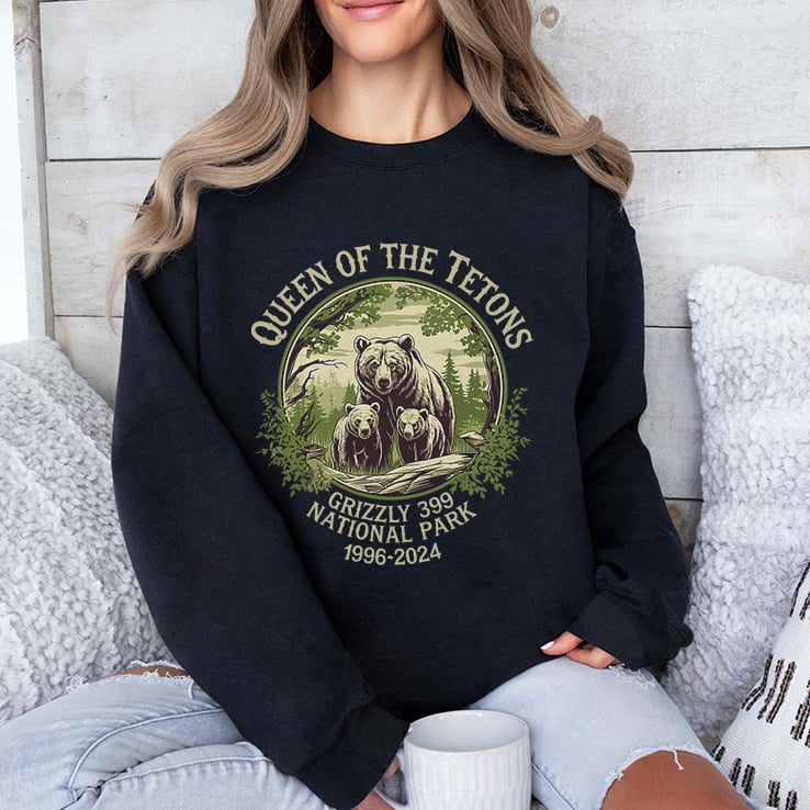 Queen Of The Tetons Grizzly 399 National Park 1996 2024 Shirt Queen Of The Tetons Grizzly 399 National Park 1996 2024 Shirt