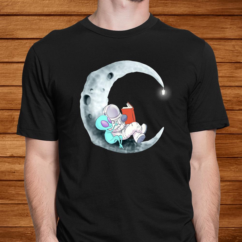 Alien Astronaut Reading Books In Space Shirt Alien Astronaut Reading Books In Space Shirt