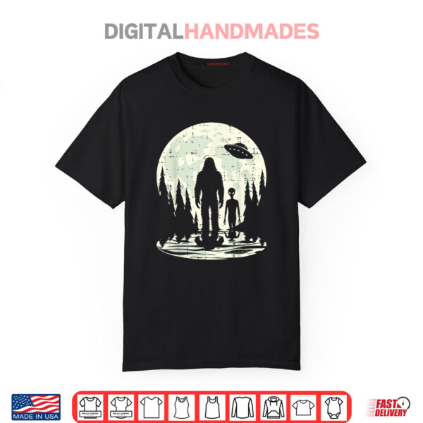 Alien Bigfoot UFO Moon Funny Sasquatch Shirt