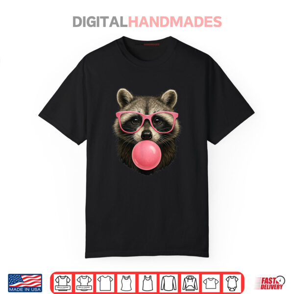 Cool Raccoon Face Eating Gum And Makes A Bubble Cute Raccoon Shirt