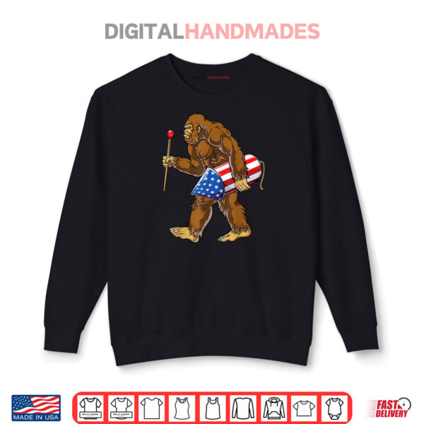 Sweatshirt Bigfoot Fireworks 4th of July Men Sasquatch American Flag US Shirt