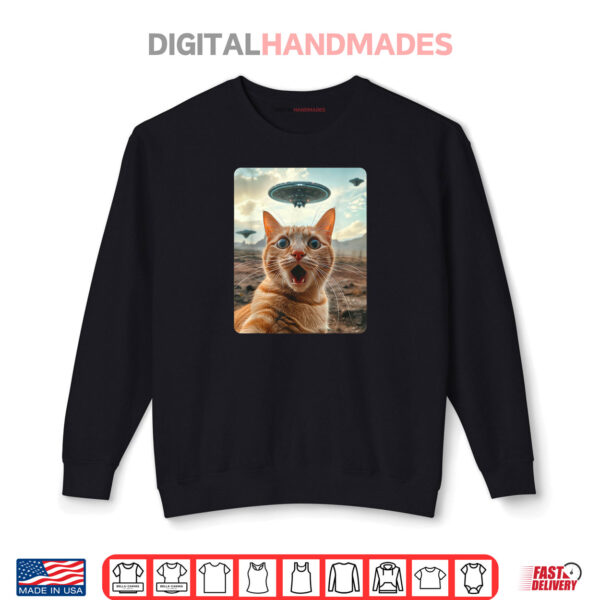 Sweatshirt Extraterrestrial Encounter Cat Selfie with UFO Shirt