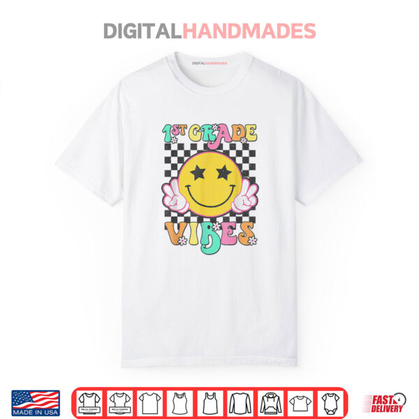 Girls 1st Grade Vibes Smile Face Back to School First Grade Shirt