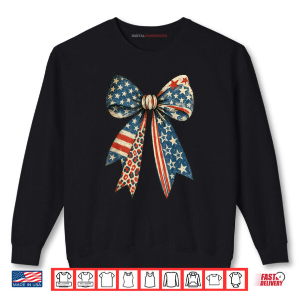 Sweatshirt Vintage USA Bow in Red White Blue for Patriotic 4th Of July Shirt