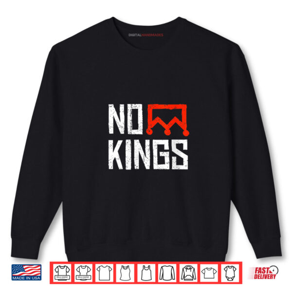 Sweatshirt Womens No Kings Protest Sign Shirt