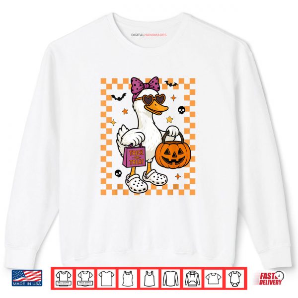 Sweatshirt Halloween Goose Ghost Bow Coquette Trick Or Trick Shirt digitalhandmades