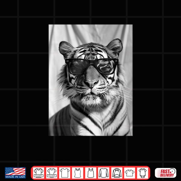 Design Cute Tiger with Sunglasses Cool Jungle Animal Photo Booth Shirt
