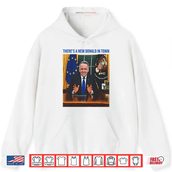 Hoodie Theres A New Donald In Town Luke Donald Shirt