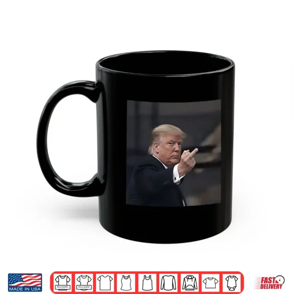 Mug Donald Trump Middle Finger Shirt