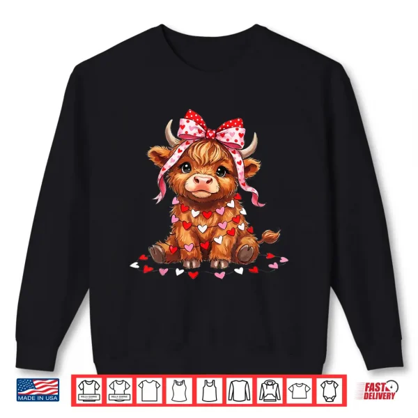 Sweatshirt Cute Highland Cow Pink Bow Coquette Red Heart Valentine Shirt